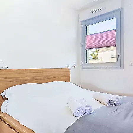 Florea Parc By Interhome شقة *